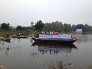 Southern delta’s floating market in Hanoi - ảnh 3